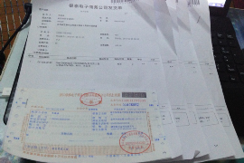 梦到找同学要账,这听起来像是一个充满生活气息的梦境。或许,这背后隐藏着我们对友情、金钱和记忆的复杂情感。今天,我们就来聊聊这个话题,看看梦到找同学要账可能意味着什么。 梦到找同学要账,这听起来像是一个充满生活气息的梦境。或许,这背后隐藏着我们对友情、金钱和记忆的复杂情感。今天,我们就来聊聊这个话题,看看梦到找同学要账可能意味着什么。
